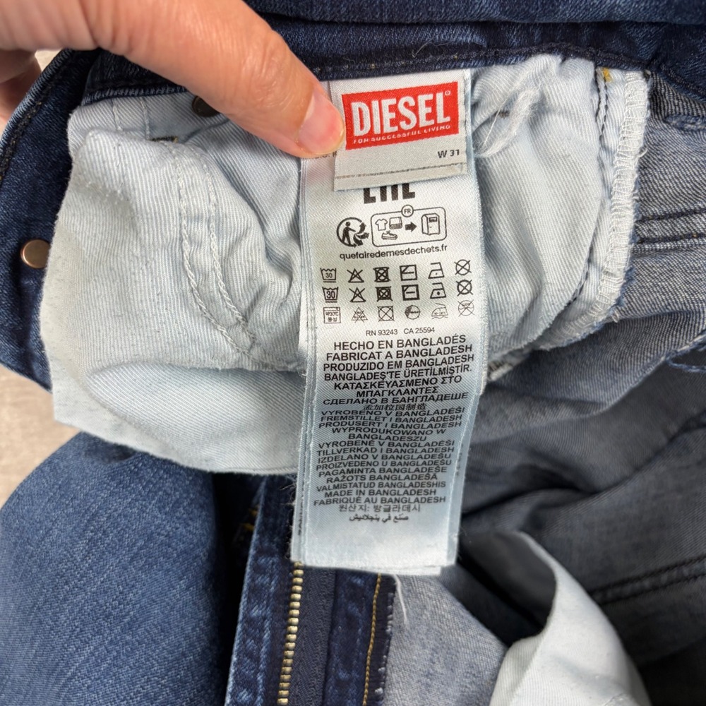 Diesel Jeans Widee R Womens 31 Wide Leg Relaxed Blue Denim Jeans High Rise RB065 - Picture 14 of 16